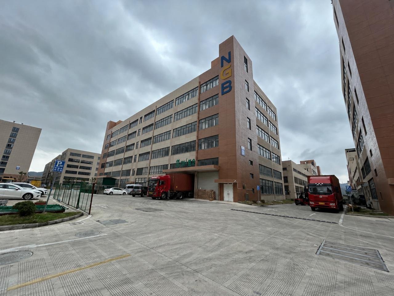 Ningbo Global Bridge team and operations